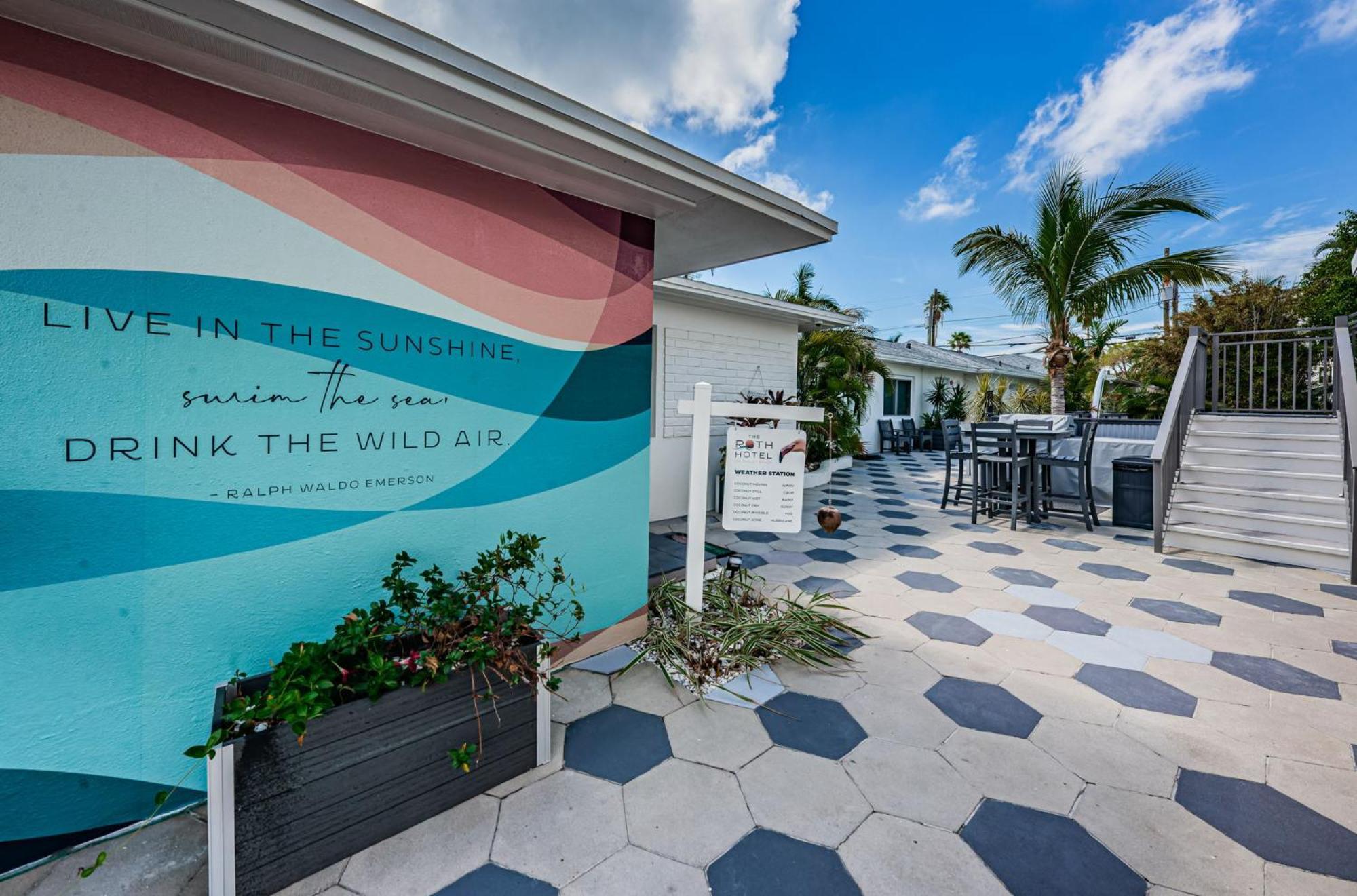 The Roth Hotel, Treasure Island, Florida St. Pete Beach Exterior photo